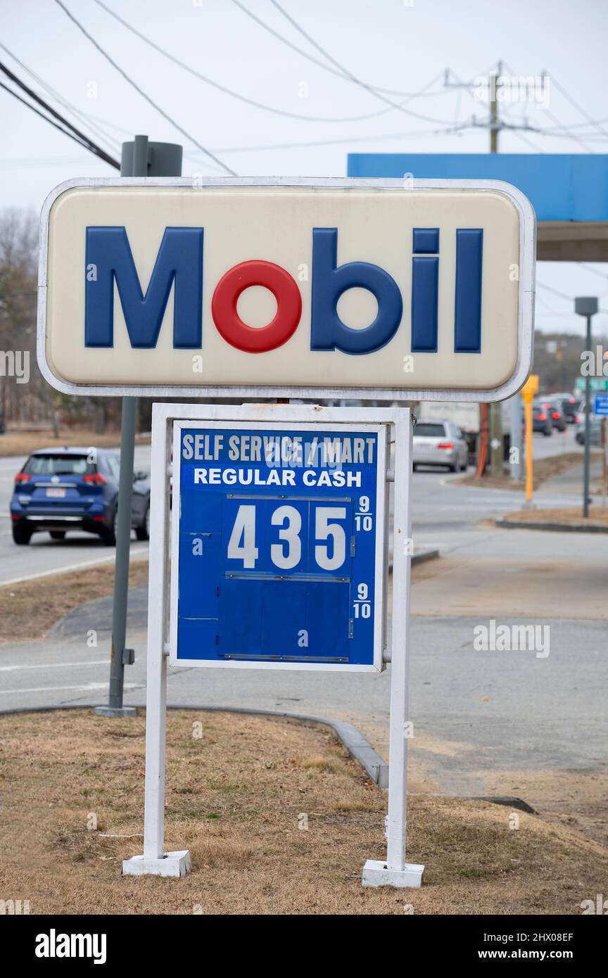 Rising gasoline prices as posted in Dennis, Massachusetts on Cape Cod, USA Stock Photo