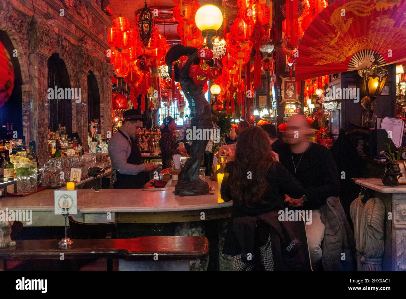 Oscar Wilde bar in Manhattan NYC Stock Photo Alamy