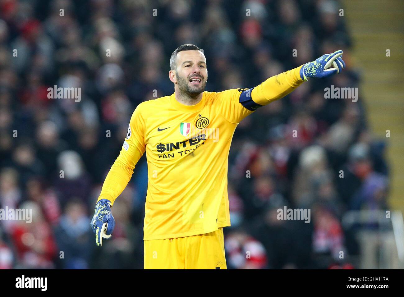 Inter milan goalkeeper samir handanovic hi-res stock photography and images  - Alamy