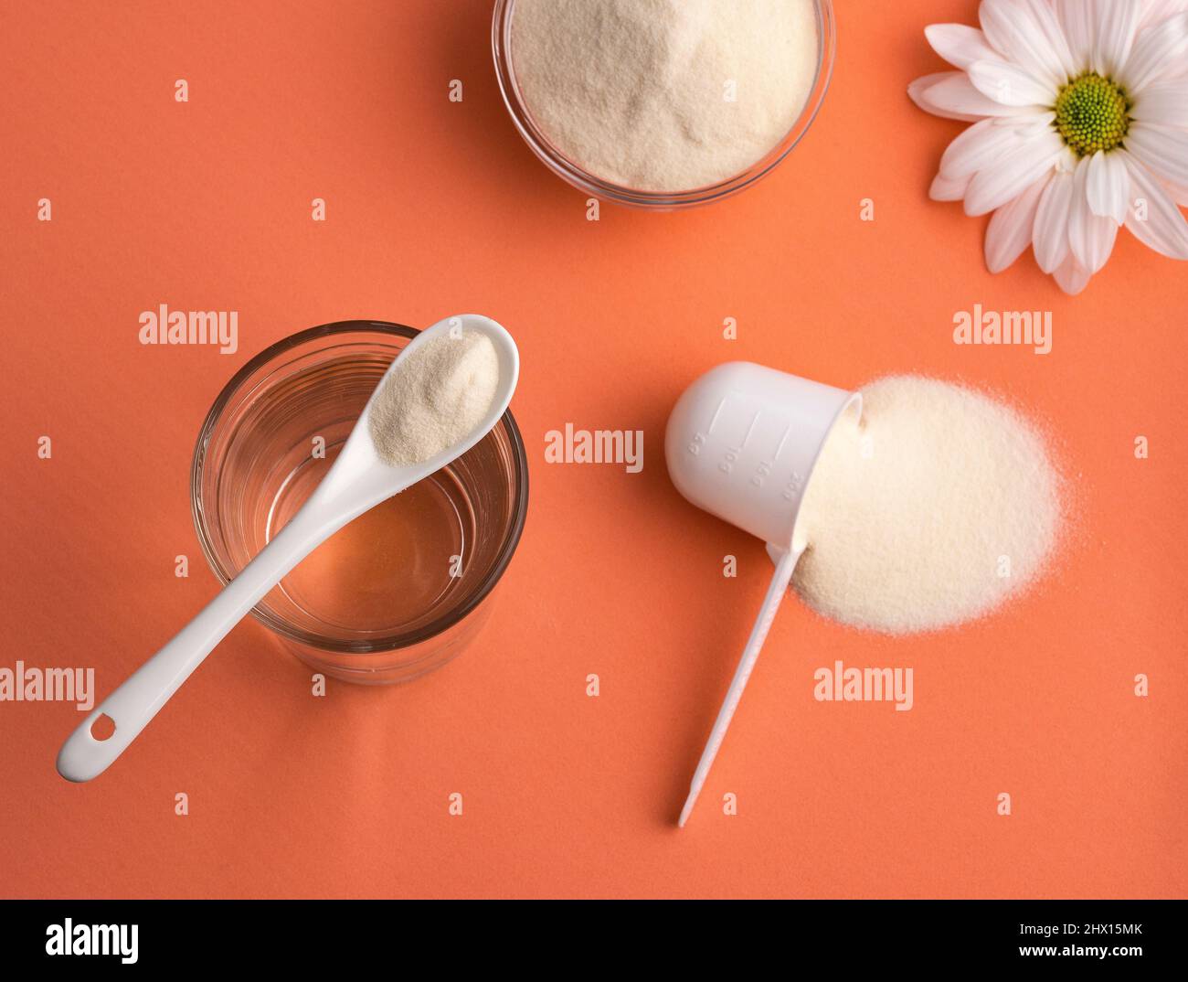 Hydrolyzed collagen powder to mix with water Stock Photo Alamy