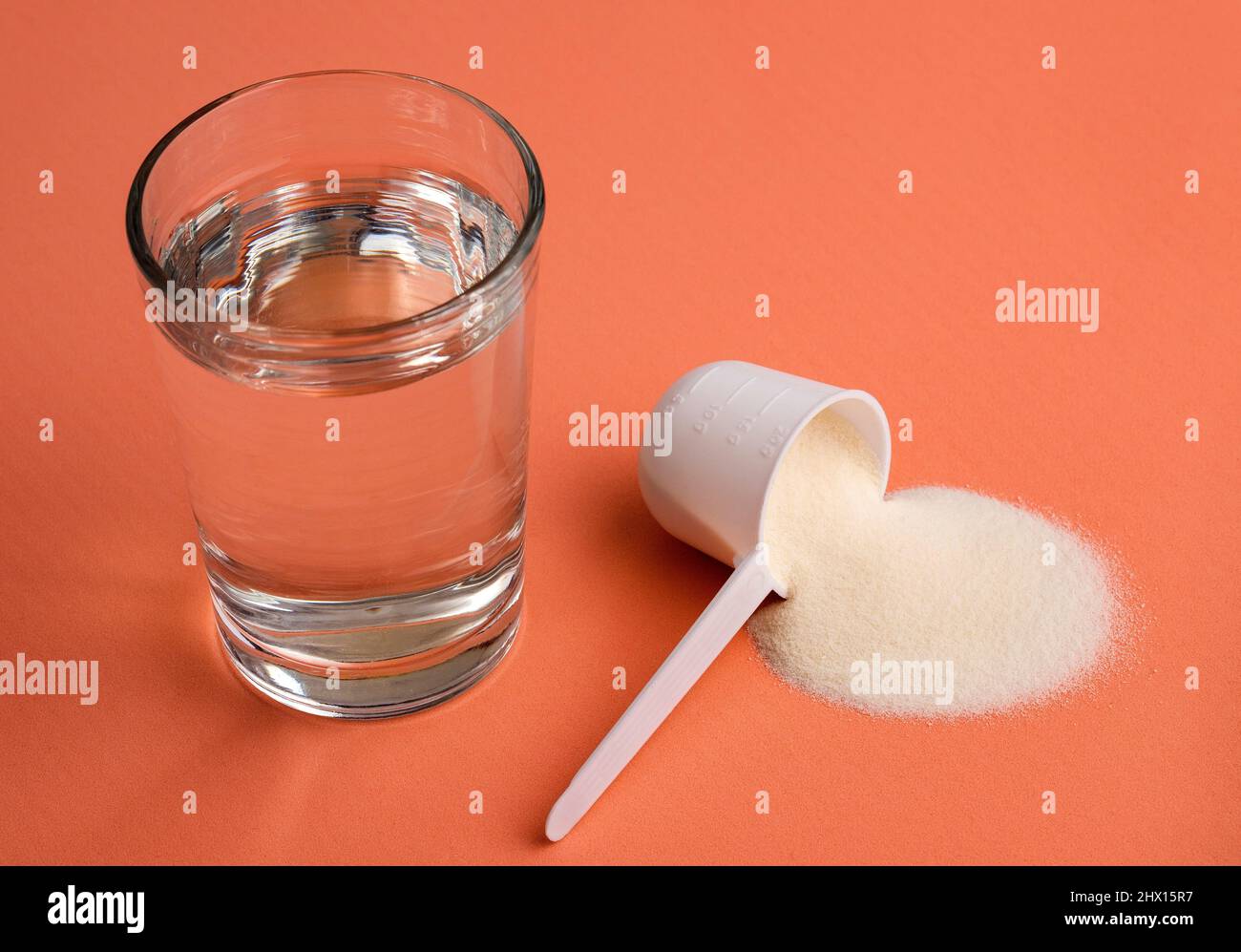 Hydrolyzed collagen powder to mix with water Stock Photo Alamy