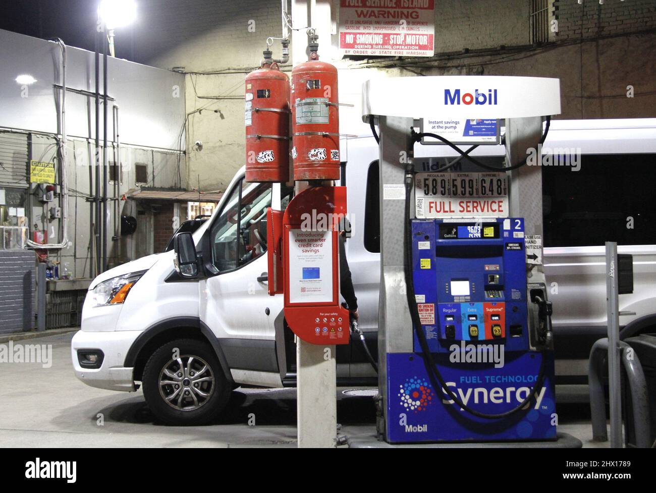 Gas prices 2008 usa hires stock photography and images Alamy