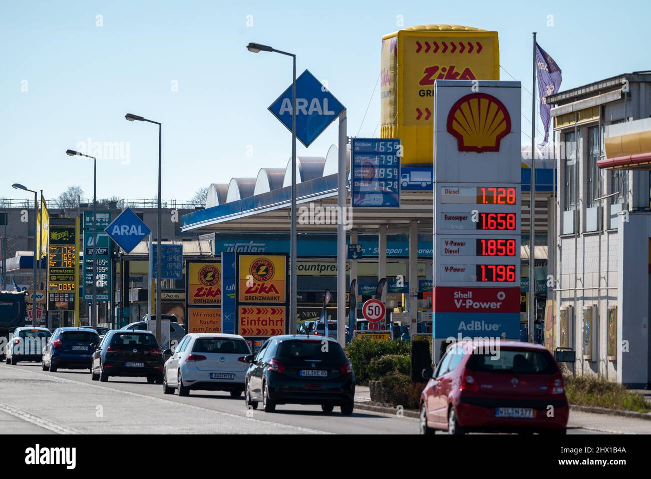 Luxembourg border traffic hires stock photography and images Alamy