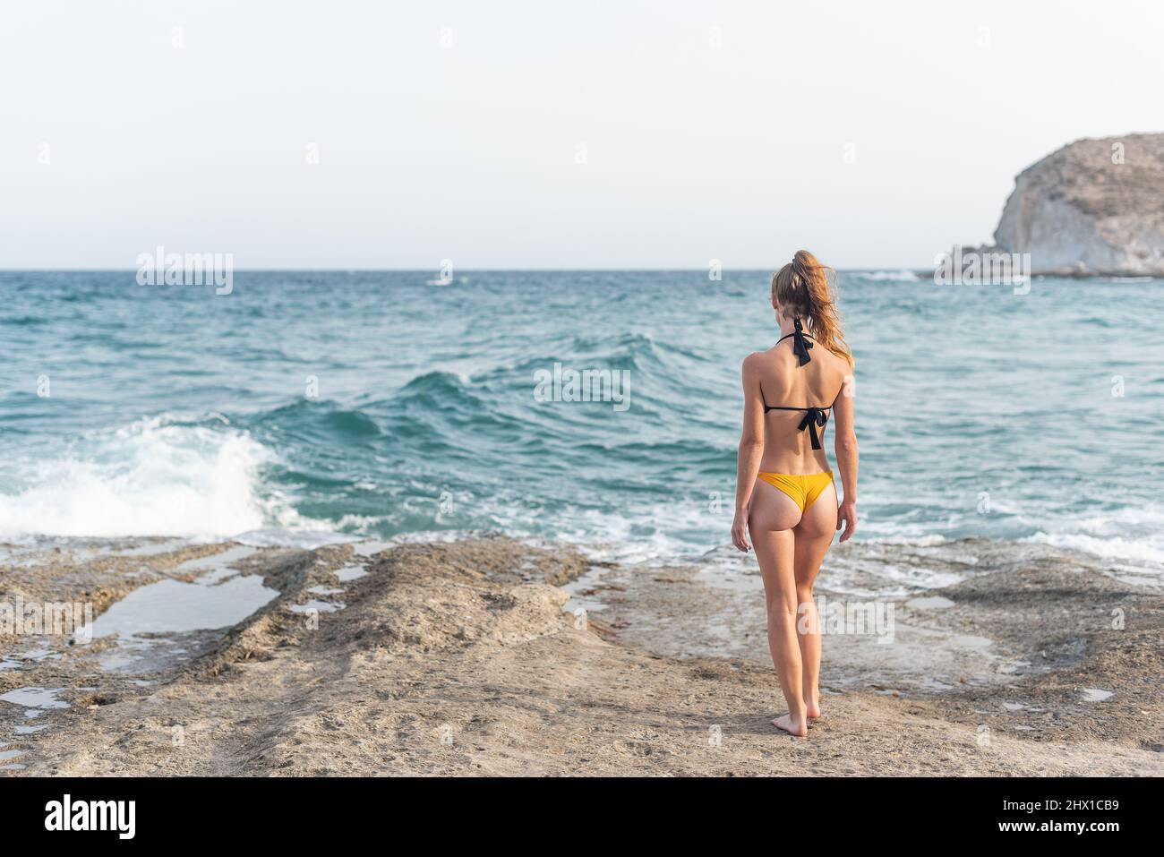 fit amateur babe works