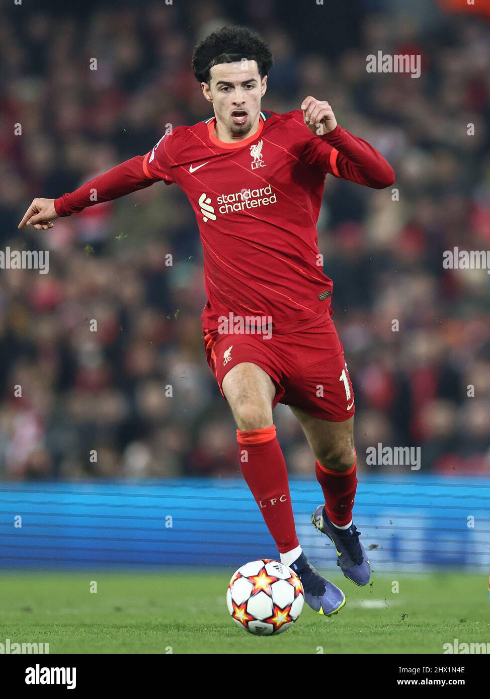 Curtis jones champions league hi-res stock photography and images - Alamy