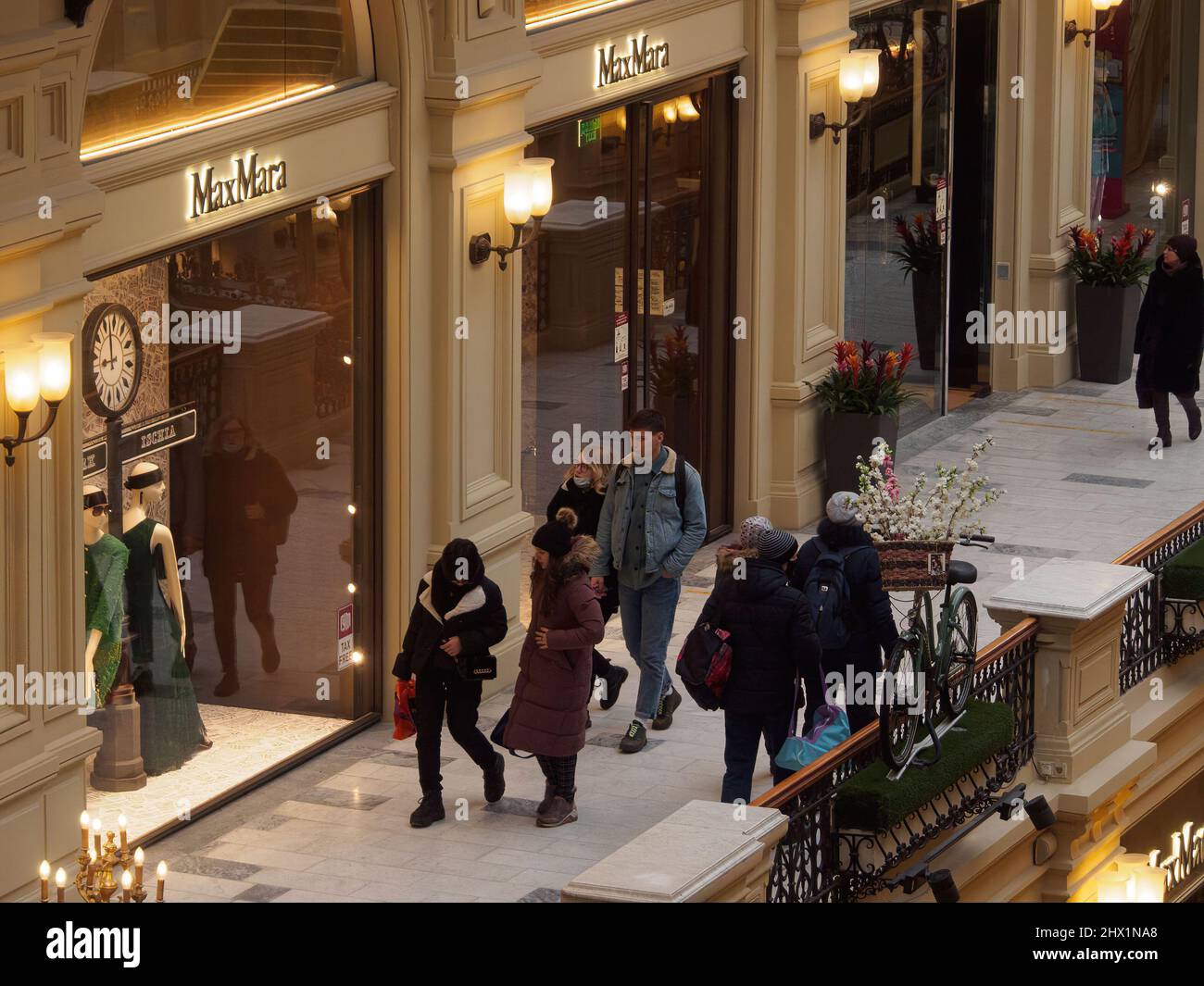 Moscow, Russia. 08th Mar, 2022. Shoppers walk past a closed Max Mara  boutique. Credit: SOPA Images Limited/Alamy Live News Stock Photo - Alamy