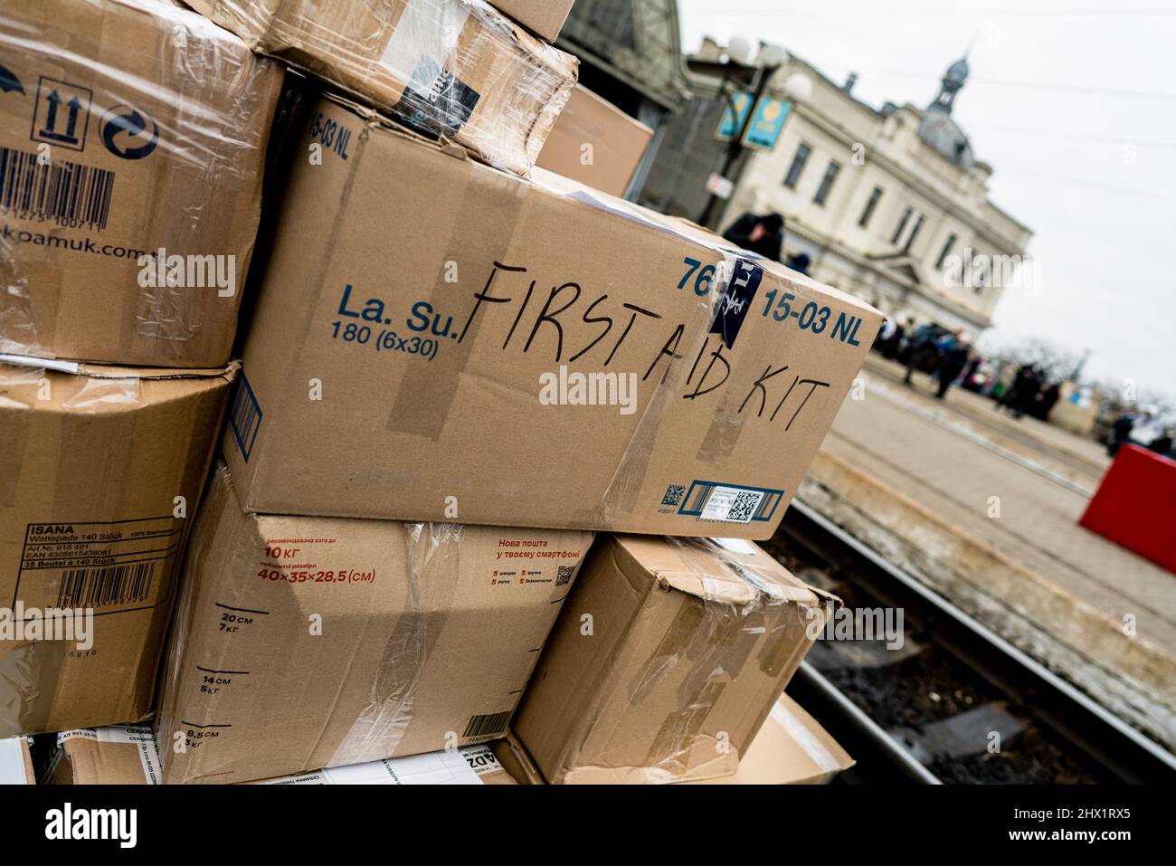 Lviv, Ukraine. 06th Mar, 2022. Medical and first aid donation items for refugees seen in Lviv. Since the beginning of the Russian military invasion, more than 1.7 million refugees have left Ukraine. This is reported by the UN refugee agency. (Photo by Vincenzo Circosta/SOPA Images/Sipa USA) Credit: Sipa USA/Alamy Live News Stock Photo