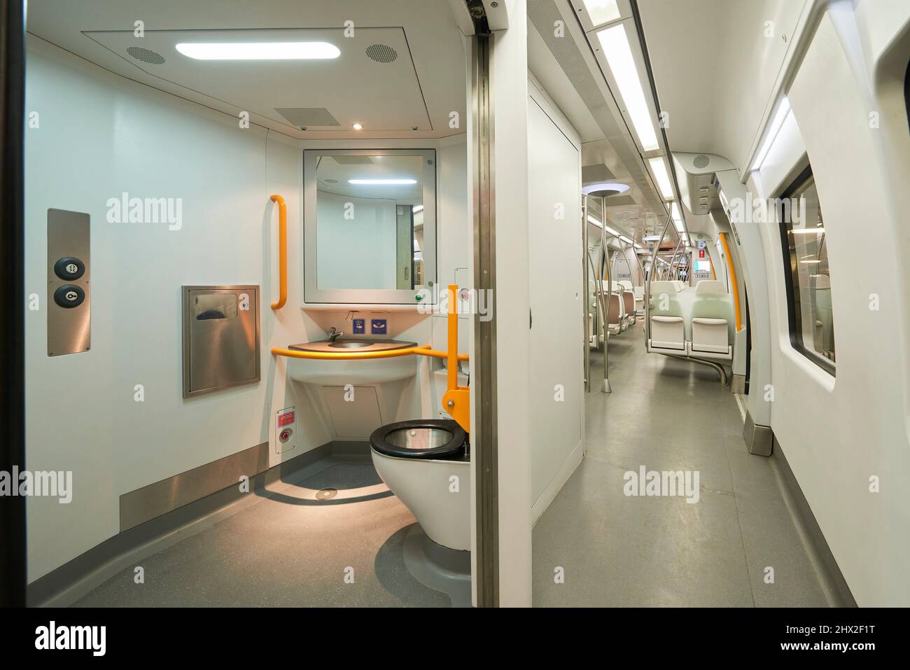 Train wc hi-res stock photography and images - Alamy