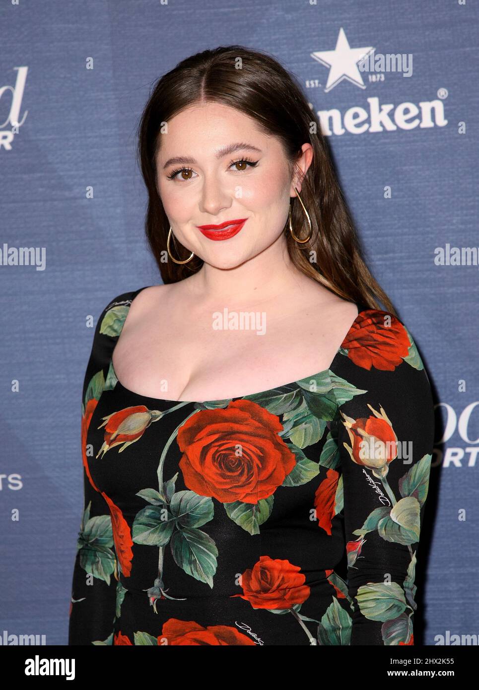 Emma kenney hi-res stock photography and images - Page 5 - Alamy