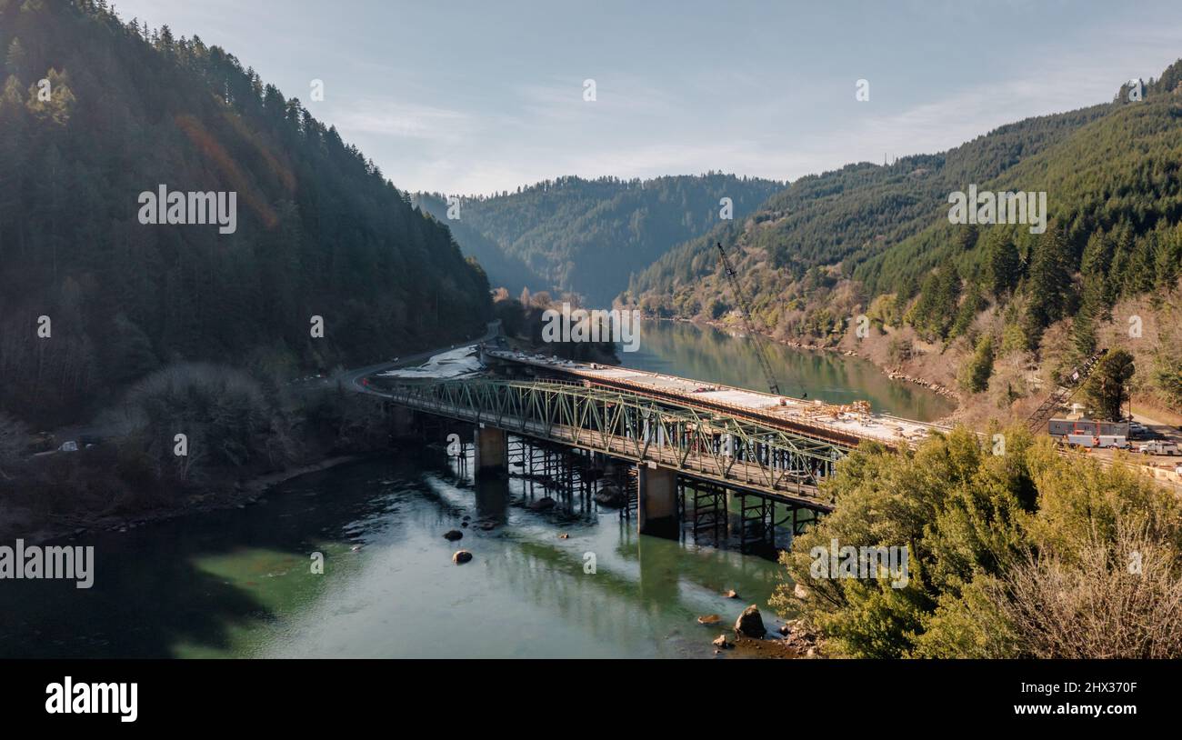 Scottsburg Bridge construction. Oregon highway 38 crossing Umpqua River