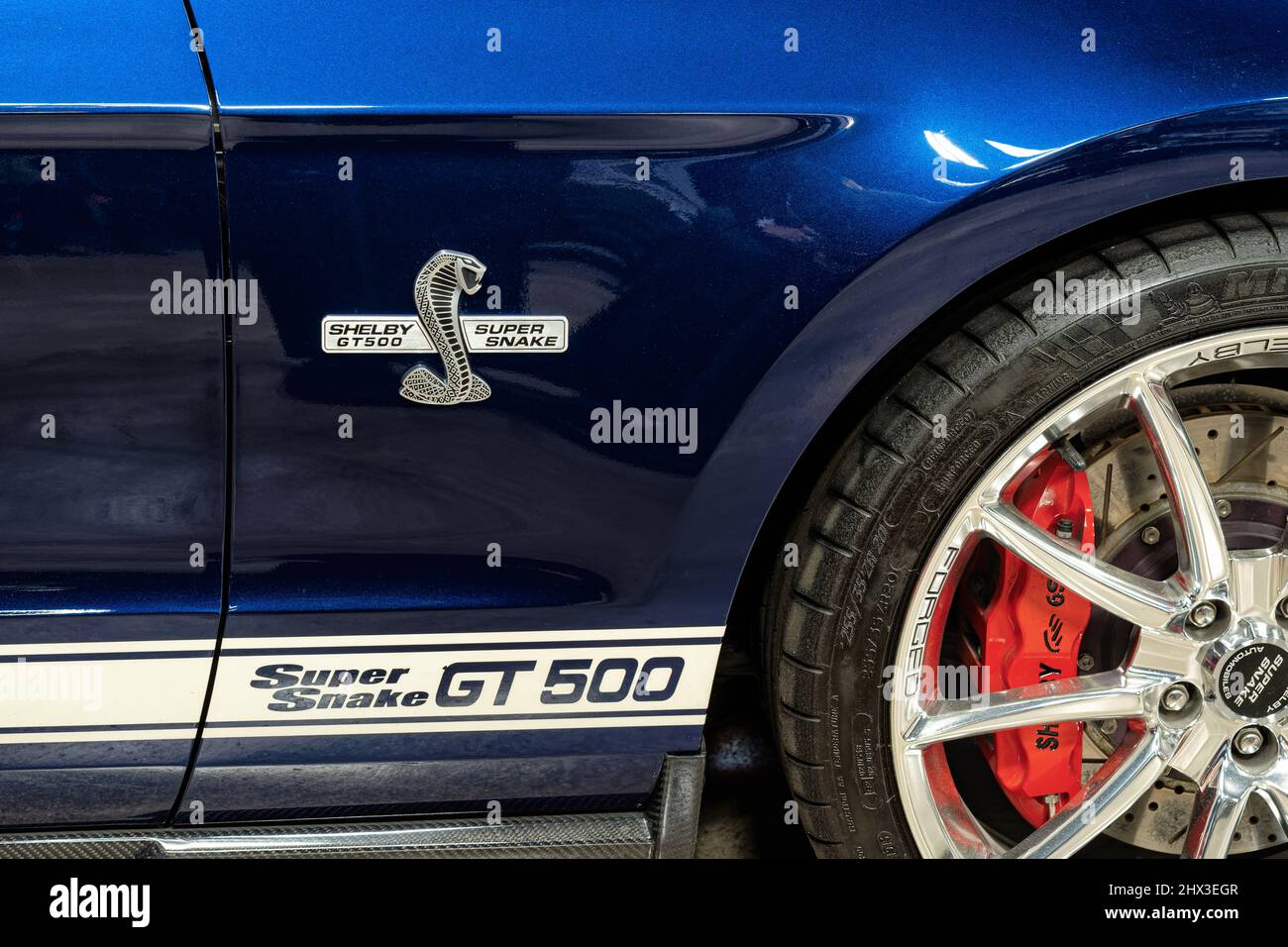 Blue brake callipers hires stock photography and images Alamy