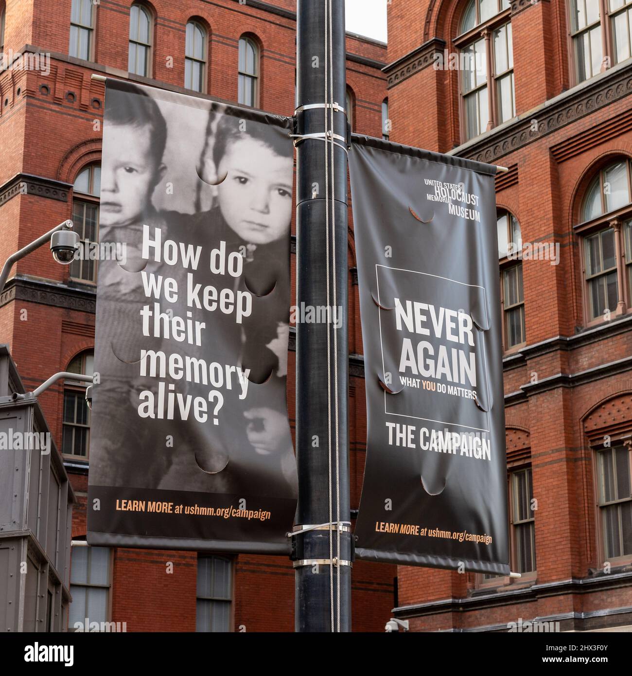 Washington D.C. - Nov. 22, 2021: Banner for the United States Holocaust Memorial Museum asks 'How do we keep their memory alive?' Stock Photo