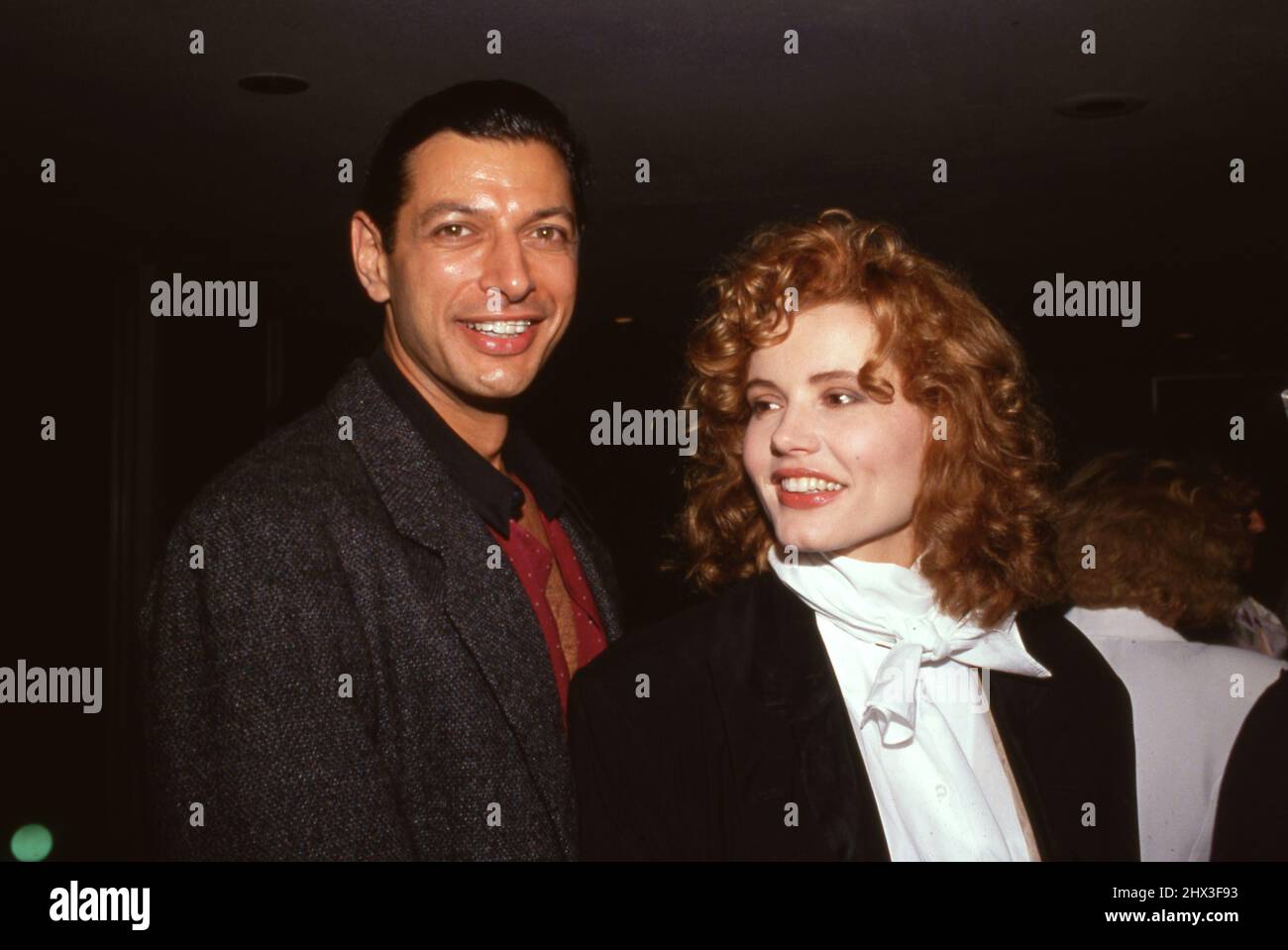 Jeff Goldblum Y Geena Davis Jeff Goldblum Is Back For Independence