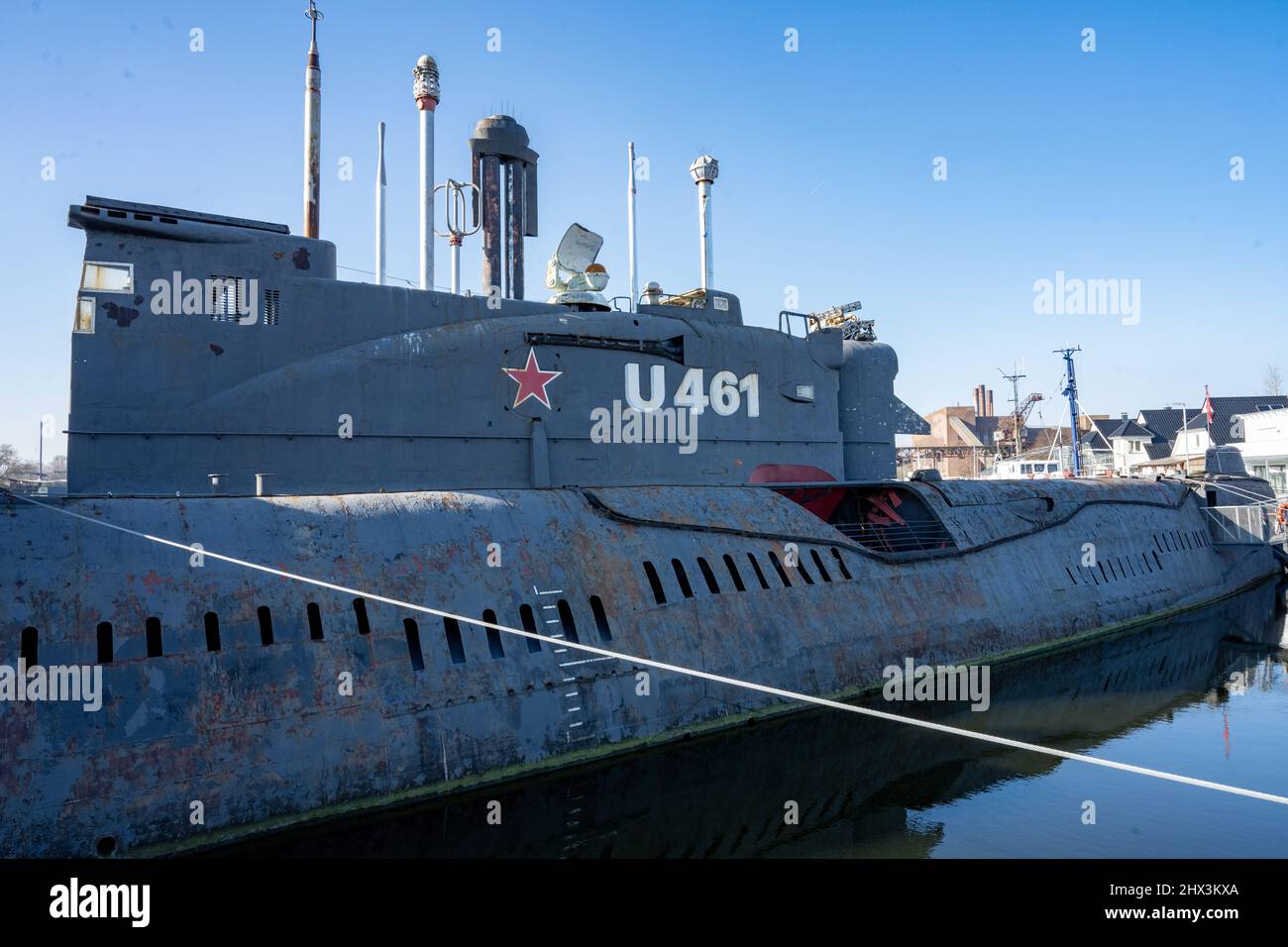 09 March 2022, Mecklenburg-Western Pomerania, Peenemünde: The decommissioned Russian submarine U 461 of the Juliett class lies in the harbor of Peenemünde. The 87-meter-long diesel-electric-powered missile submarine was formerly armed with four cruise missiles and torpedoes. The boat was put into service in 1965 and can be seen today as a museum submarine. Photo: Stefan Sauer/dpa Stock Photo