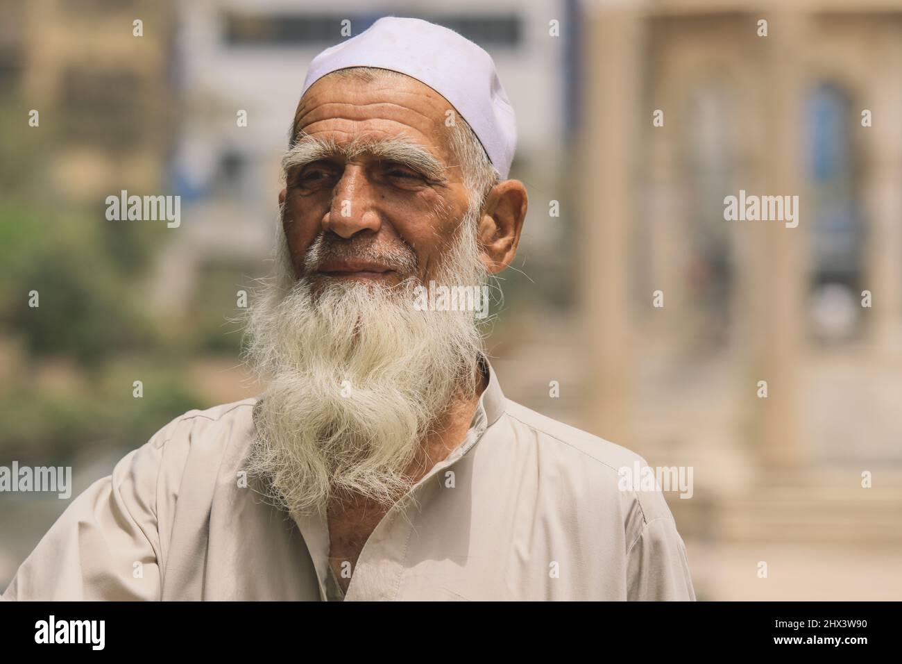 Old Pakistani Man with the Beard in the Peshawar City Center Stock Photo Alamy