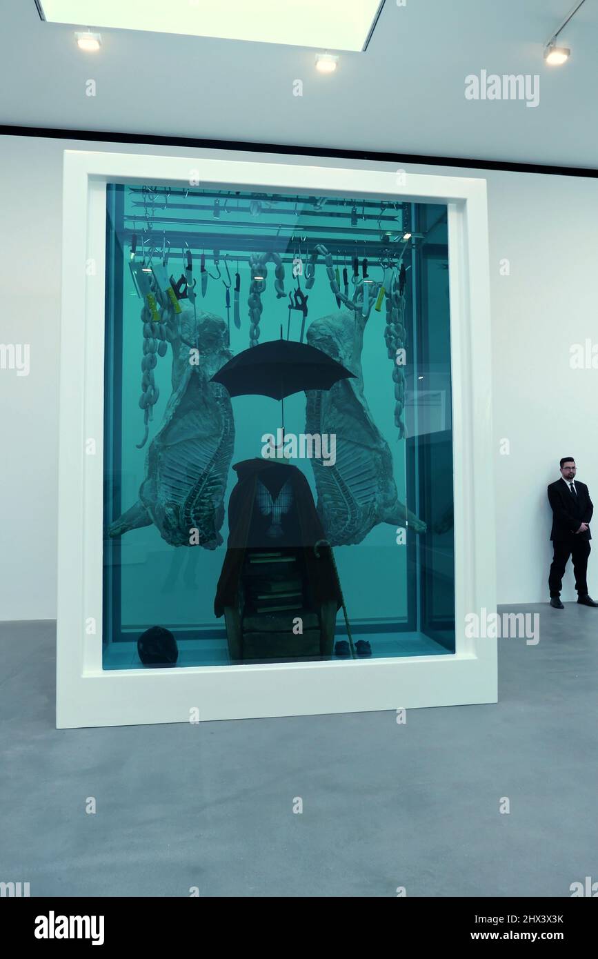 GAGOSIAN DAMIEN HIRST NATURAL HISTORY OPENING 10 MARCH 2022 . Damien ...