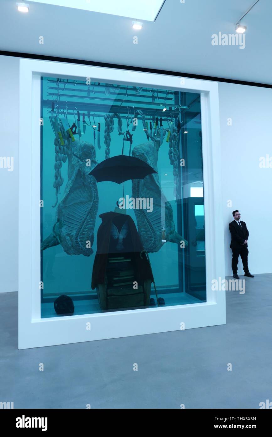 GAGOSIAN DAMIEN HIRST NATURAL HISTORY OPENING 10 MARCH 2022 . Damien ...