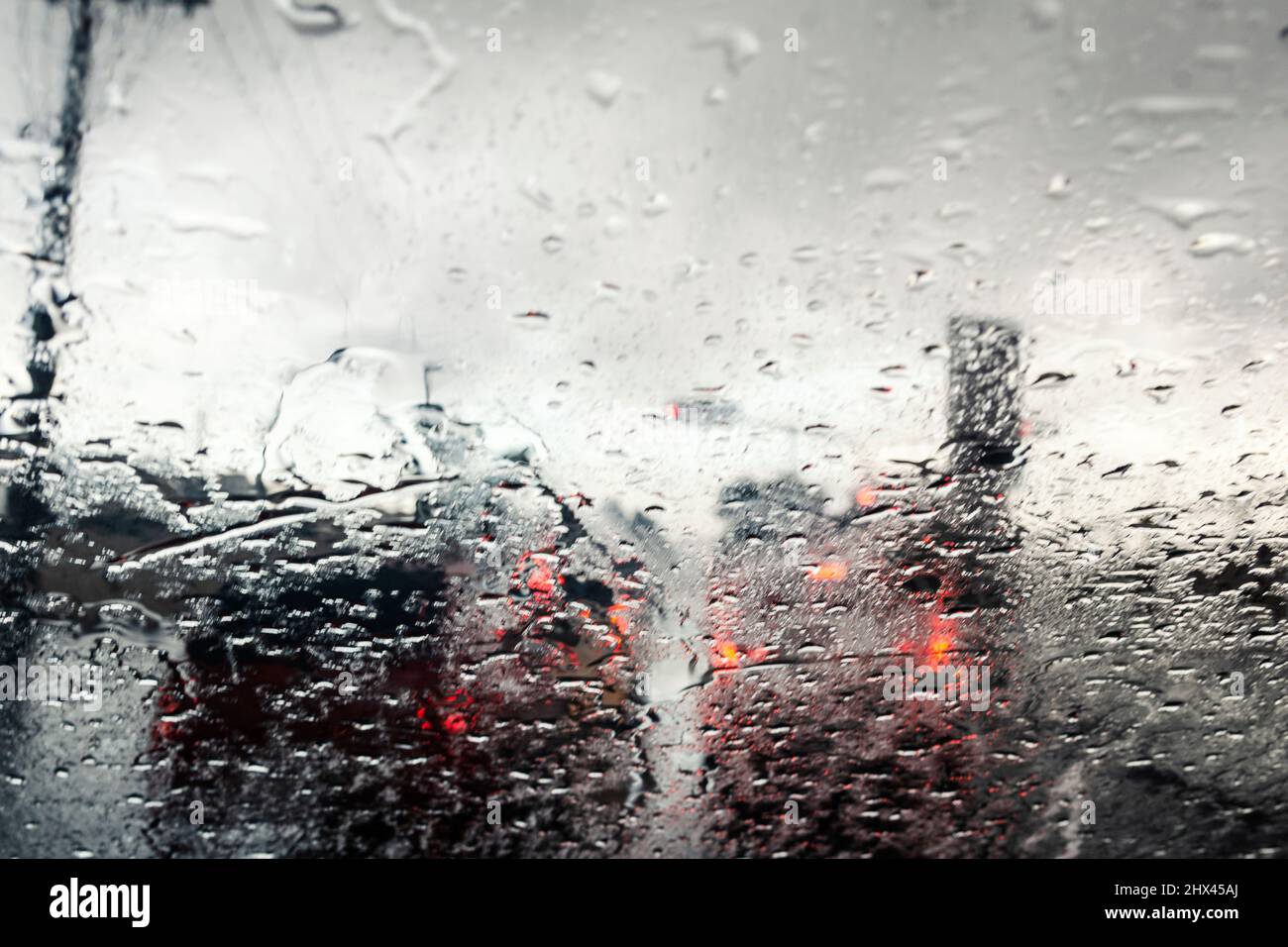 Car through rainy window hi-res stock photography and images - Alamy