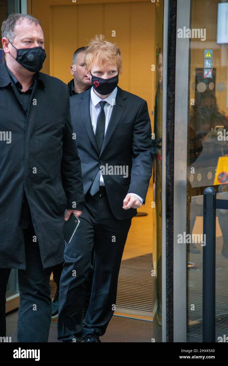 London, England, UK. 9th Mar, 2022. ED SHEERAN is seen departingt the