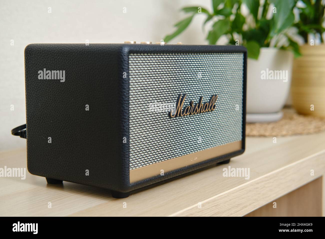 Marshall acoustic music speaker in retro style with Bluetooth connection.  Vintage Acton ll sound column in an old design - Moscow, Russia, March 05,  2 Stock Photo - Alamy