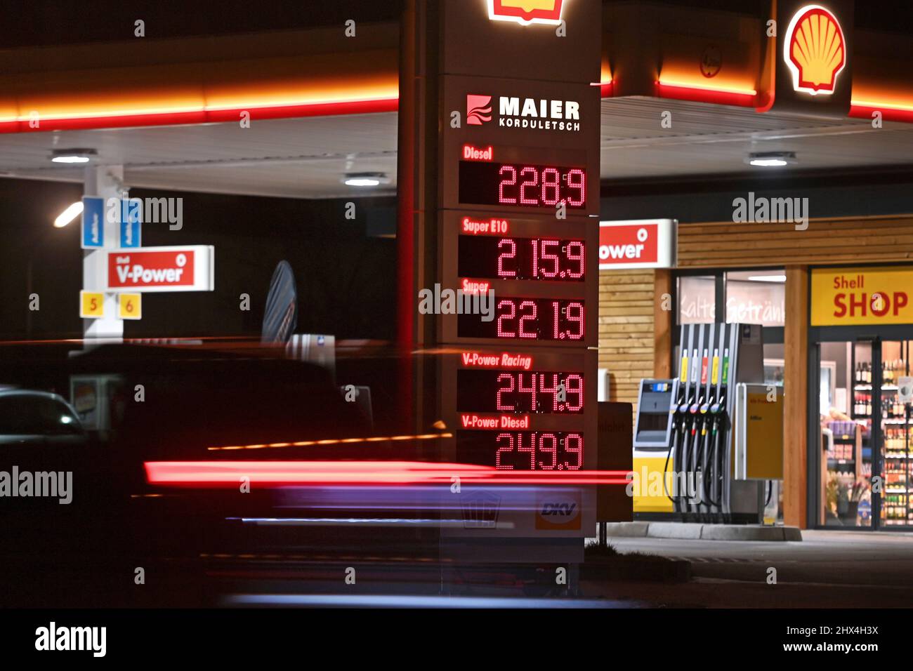 Fuel. 9th Mar, 2022. Diesel more expensive than Super! Gasoline prices