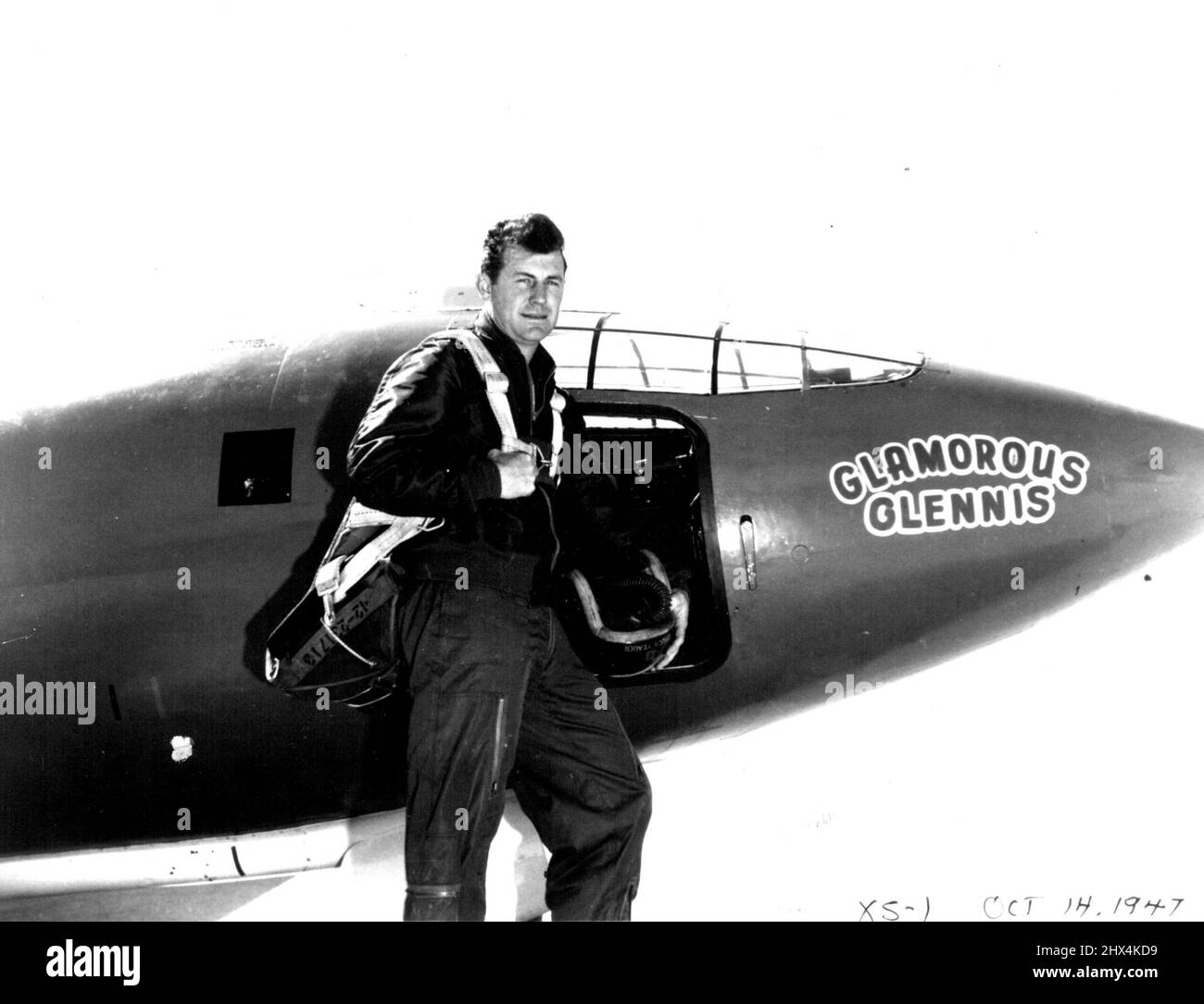 First man to break the sound barrier -- Chuck Yeager -- International guest of Shelleys Famous Drinks at the 1983 schofields air show. October 14, 1947. Stock Photo