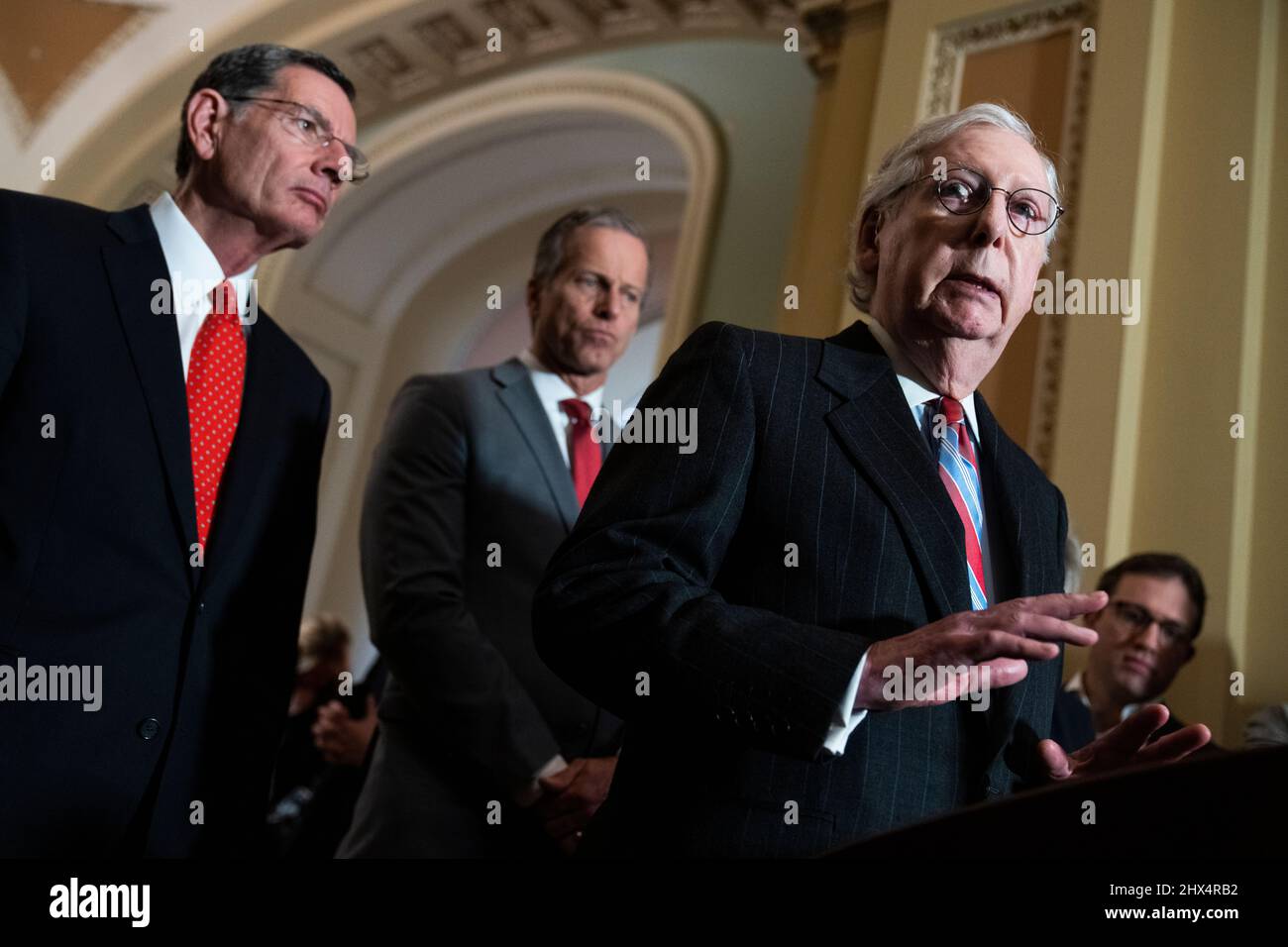 UNITED STATES - MARCH 8: Senate Minority Leader Mitch McConnell, R-Ky., conducts a news conference after the Senate luncheons in the U.S. Capitol on Tuesday, March 8, 2022. Sens. John Barrasso, R-Wyo., left, and John Thune, R-S.D., also appear. (Tom Williams/CQ Roll Call/Sipa USA) Stock Photo