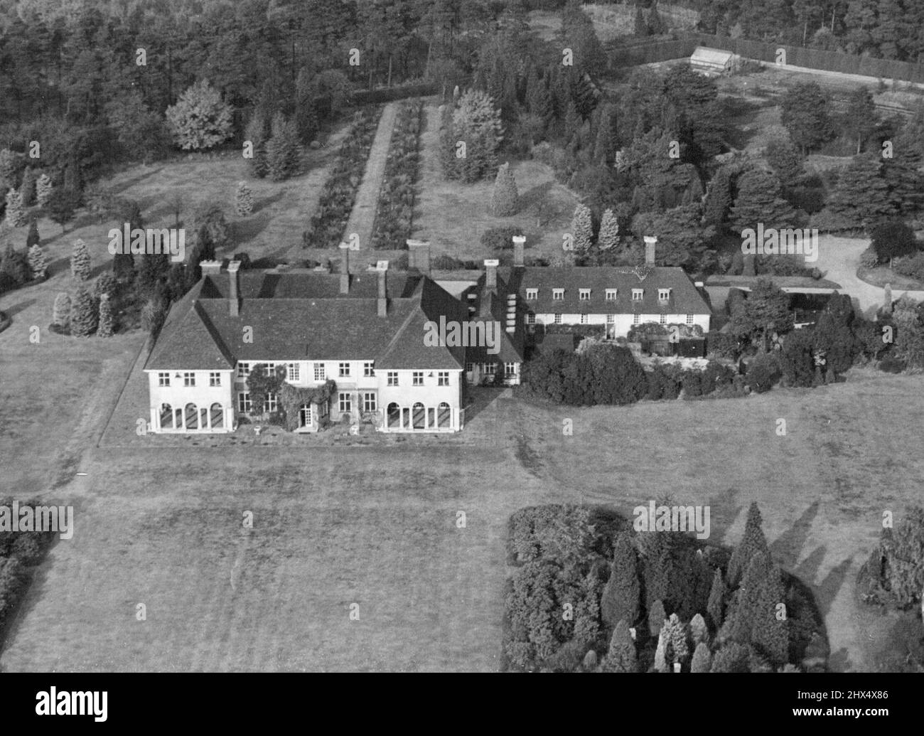 Beautiful Windlesham Moor Surrey Is New Home Of Princess and Phillip