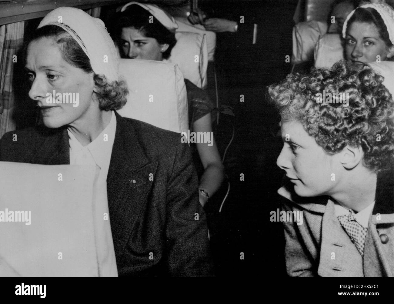 Mrs. Edgar Sanders Flies To Freed Husband -- Mrs. Edgar Sanders and her ...