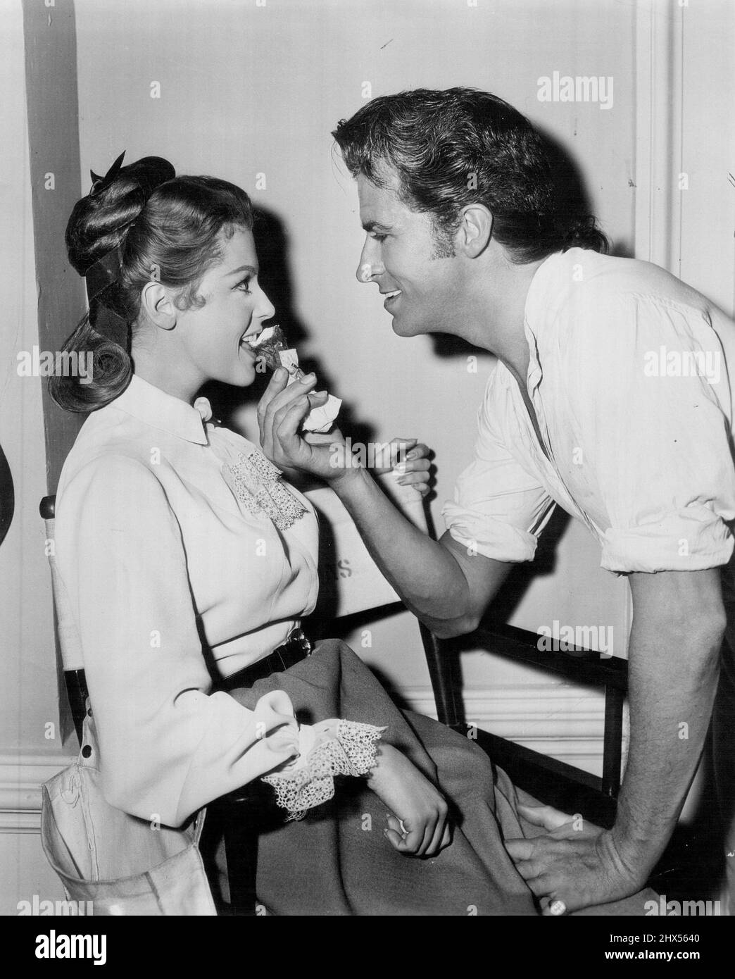 Arlene dahl 1953 hi-res stock photography and images - Alamy