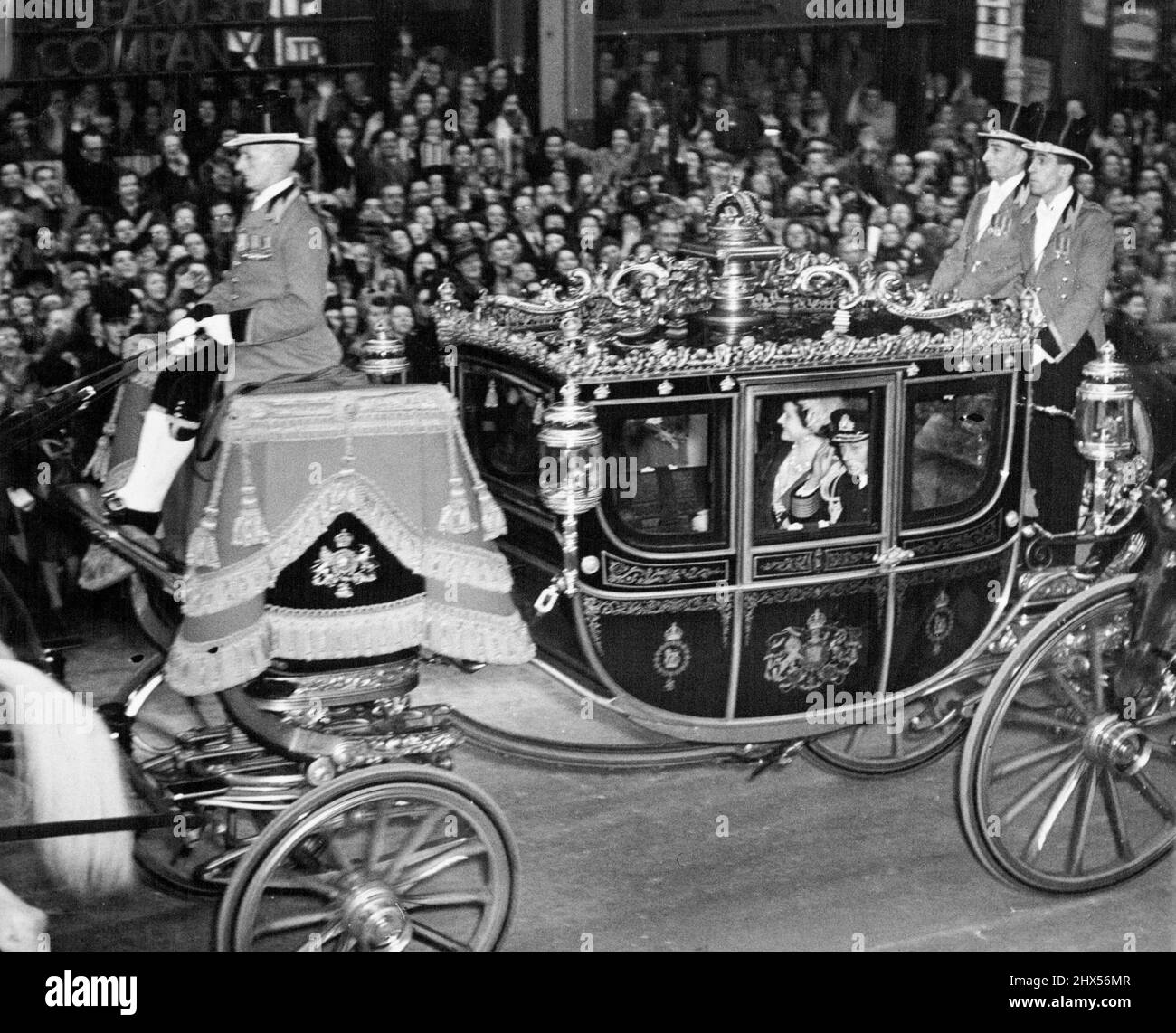 The Royal Wedding The King and Queen returning to Buckingham Palace