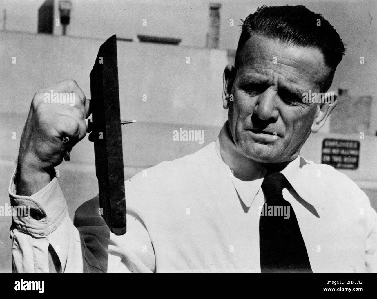 Don Athaldo - Australian Strongman. August 8, 1949. Stock Photo