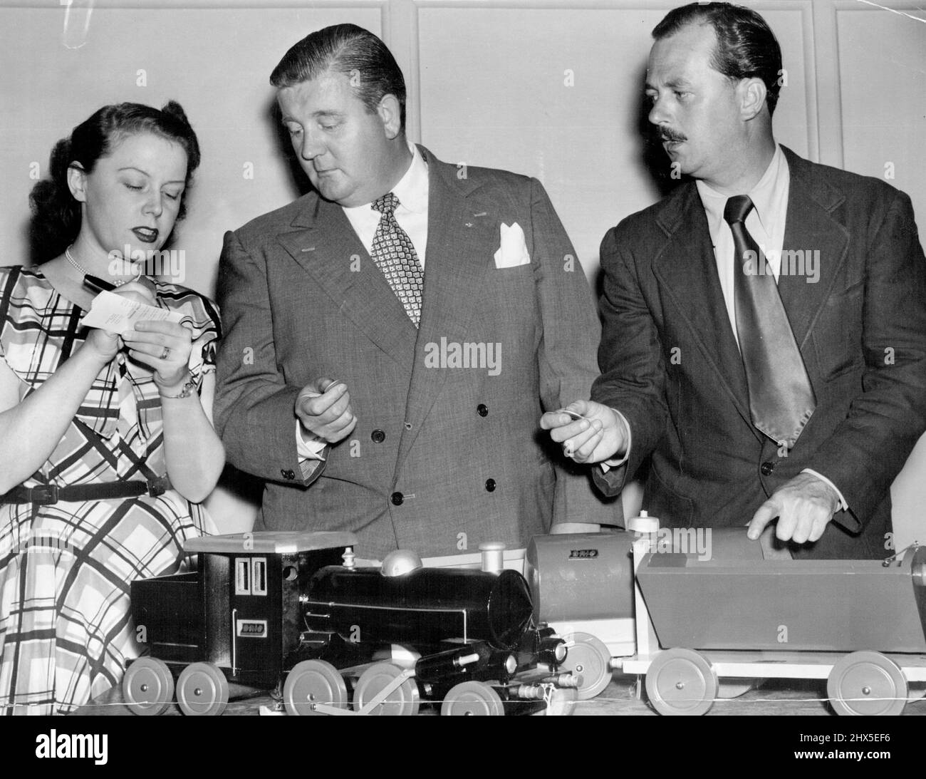 Radio unit hi-res stock photography and images - Alamy