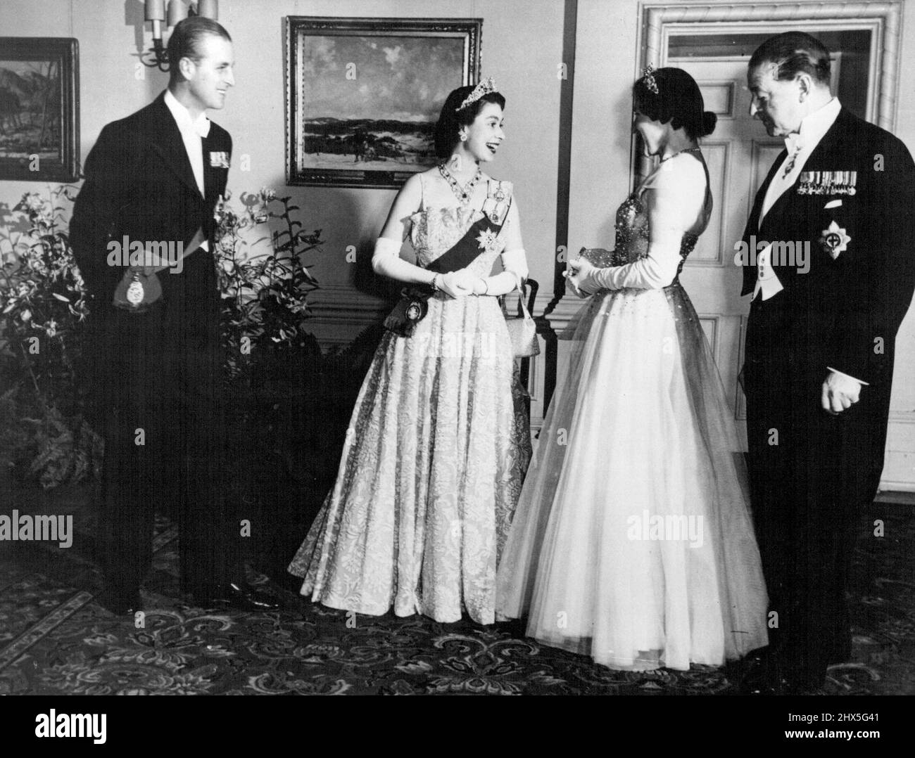 Viscountess alexander hires stock photography and images Alamy