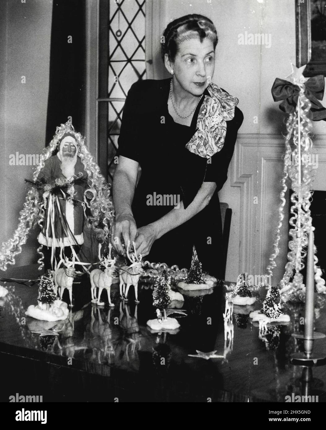 Elaborate decoration help Swedishborn Lady Plowman retain Christmas