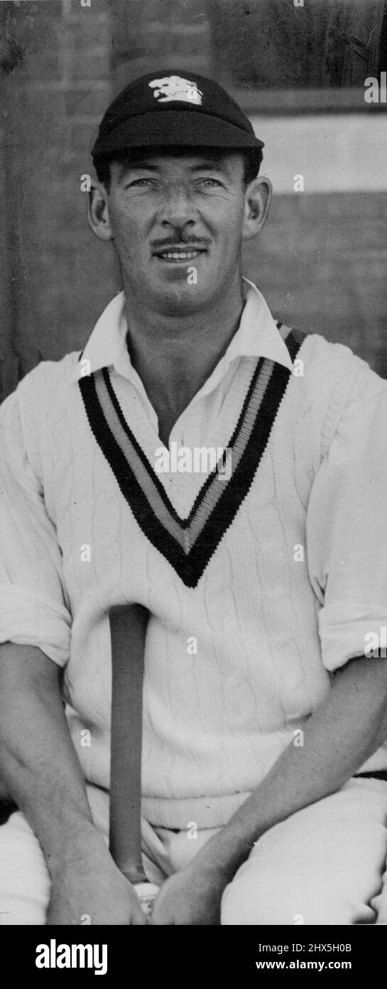 English Cricketer - T.P. Smith. October 2, 1946. Stock Photo