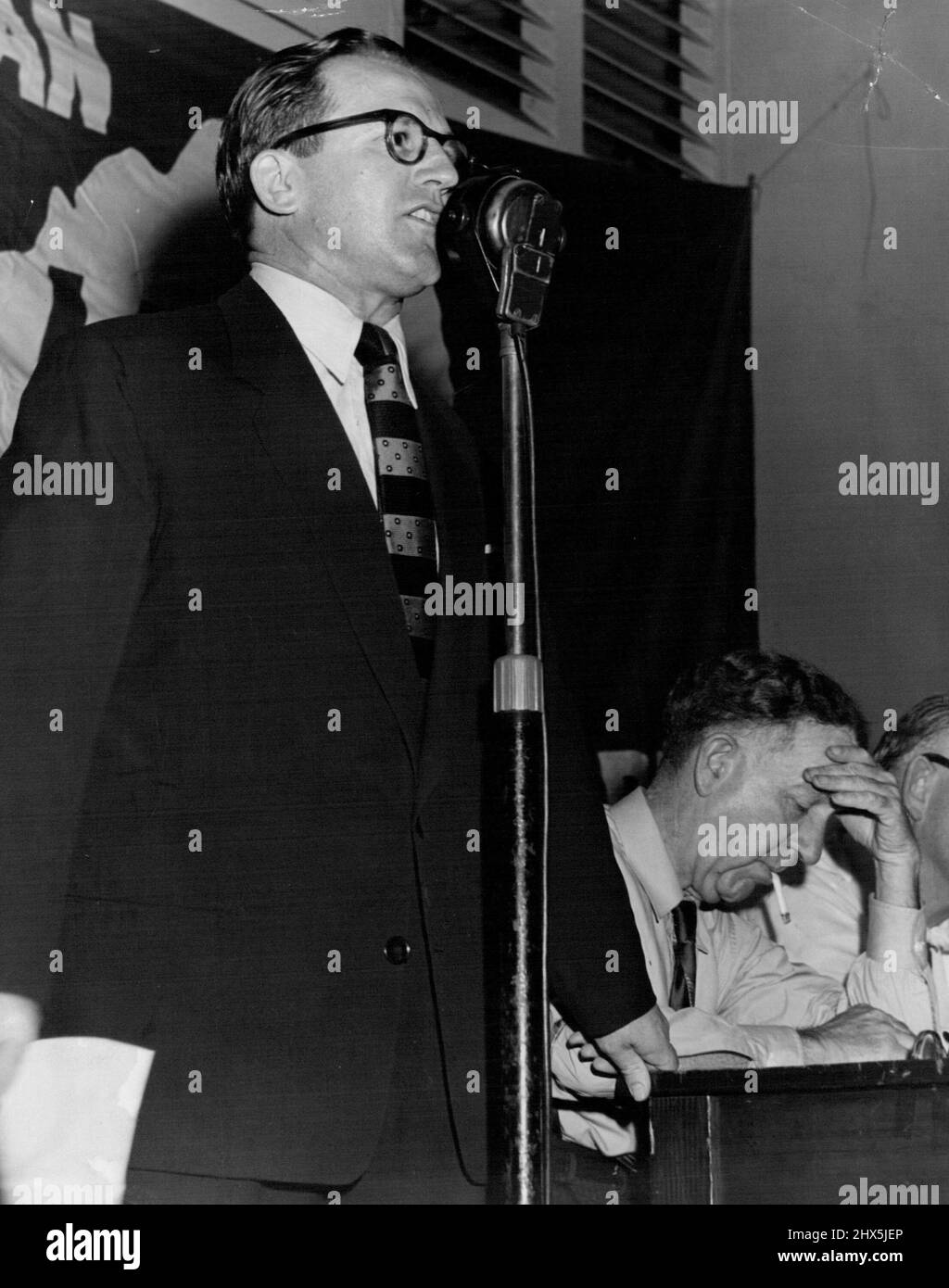 Laurie Short addressing ALP grouper meeting 13/2/55. February 15, 1955. Stock Photo