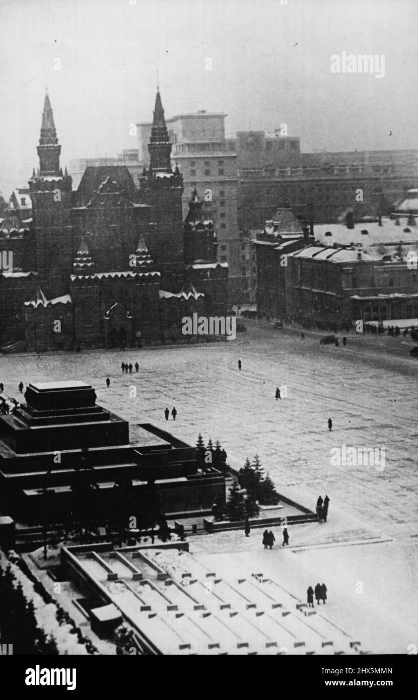 'Big Ben' of Moscow. A view of red square with the Lenin Mausoleum and historical museum, as seen from the Spassky tower. March 24, 1948. (Photo by Pictorial Press). Stock Photo