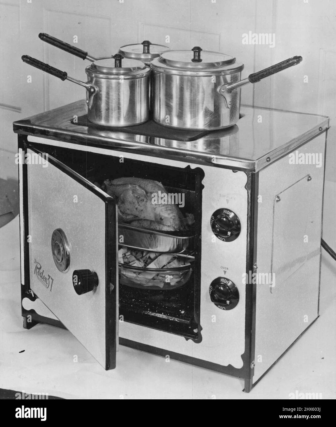A Roden-37 electric stove. October 3, 1952.;A Roden-37 electric stove. Stock Photo