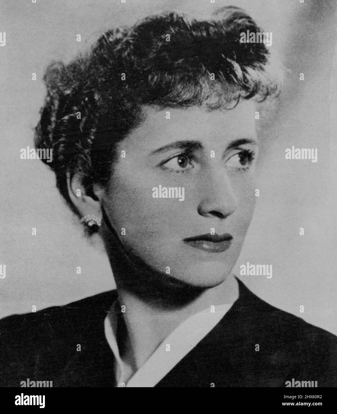 Peggy ashcroft hires stock photography and images Alamy