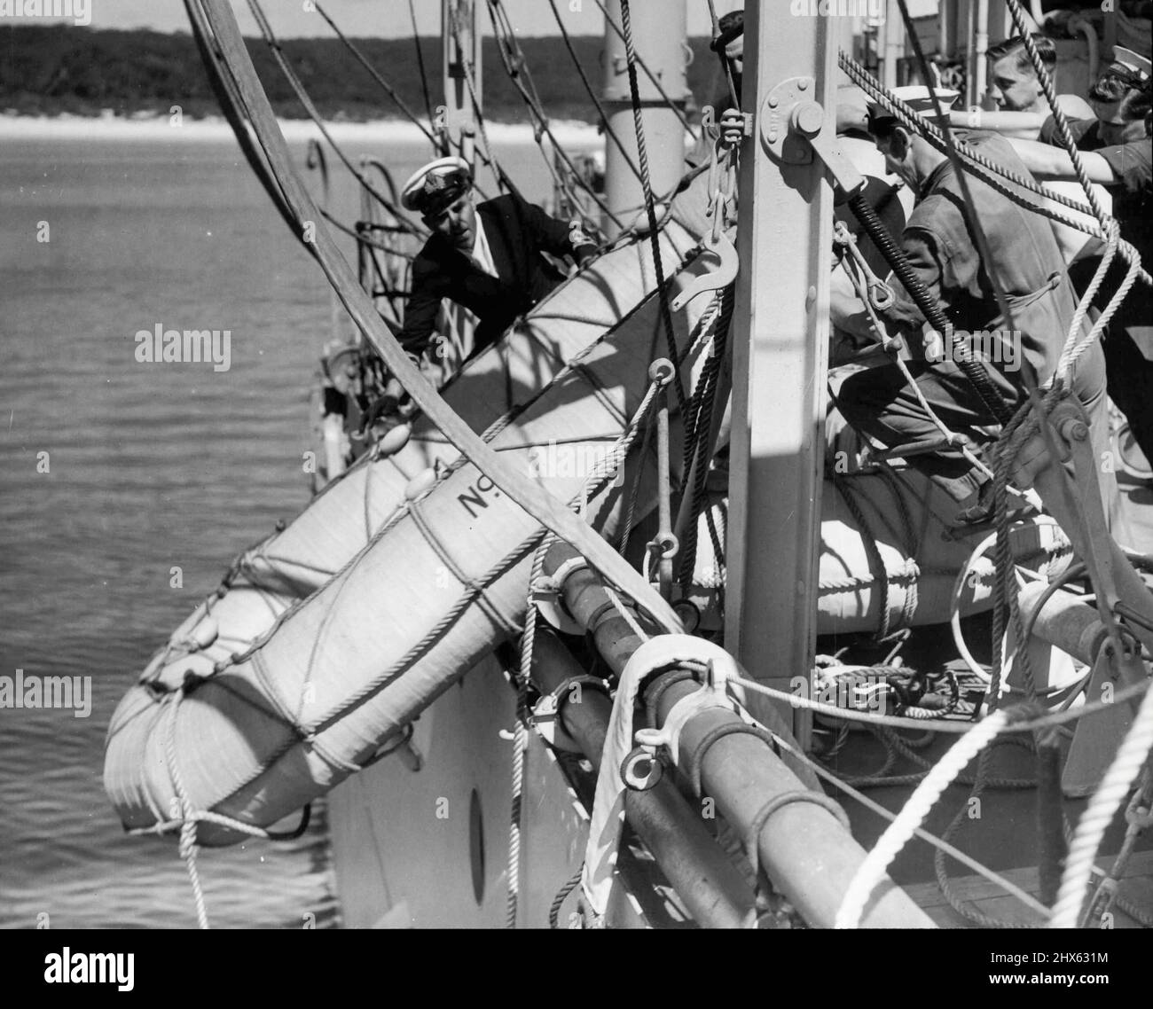 Floats Australian Navy. November 18, 1941 Stock Photo Alamy