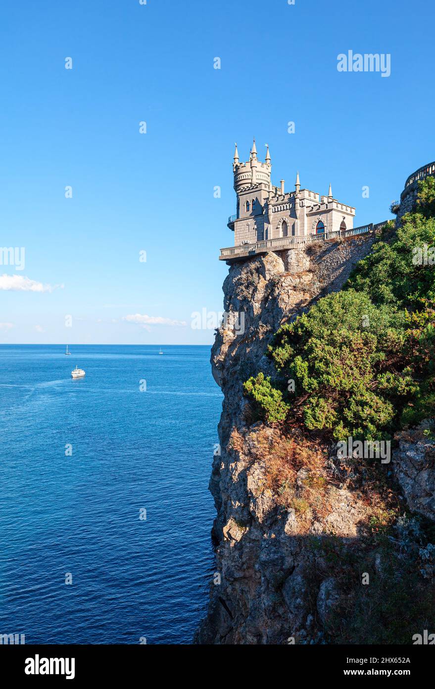 Crimea Swallow's Nest . Castle on the cliff edge Stock Photo