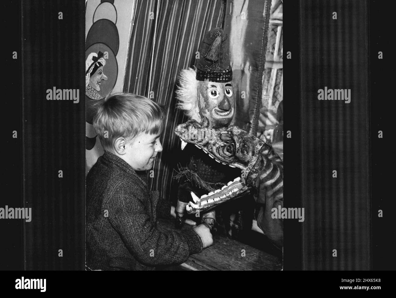 Prof. Wallaces Punch & Judy show. February 27, 1939 Stock Photo Alamy