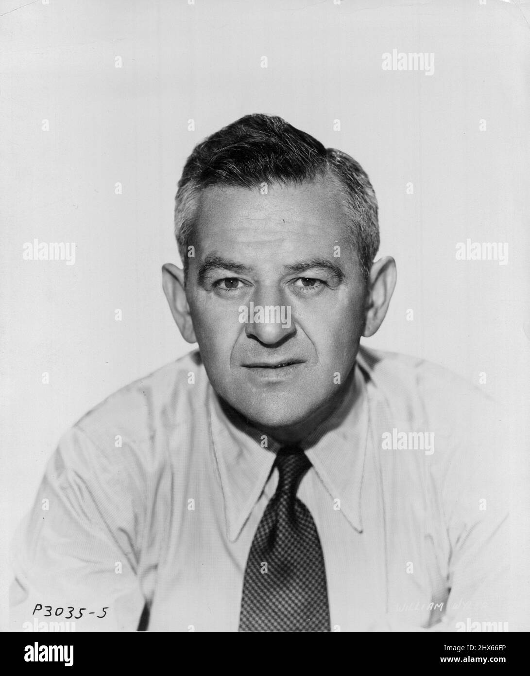 William Wyler director of ***** premiers and Mrs. Miniver & beat years