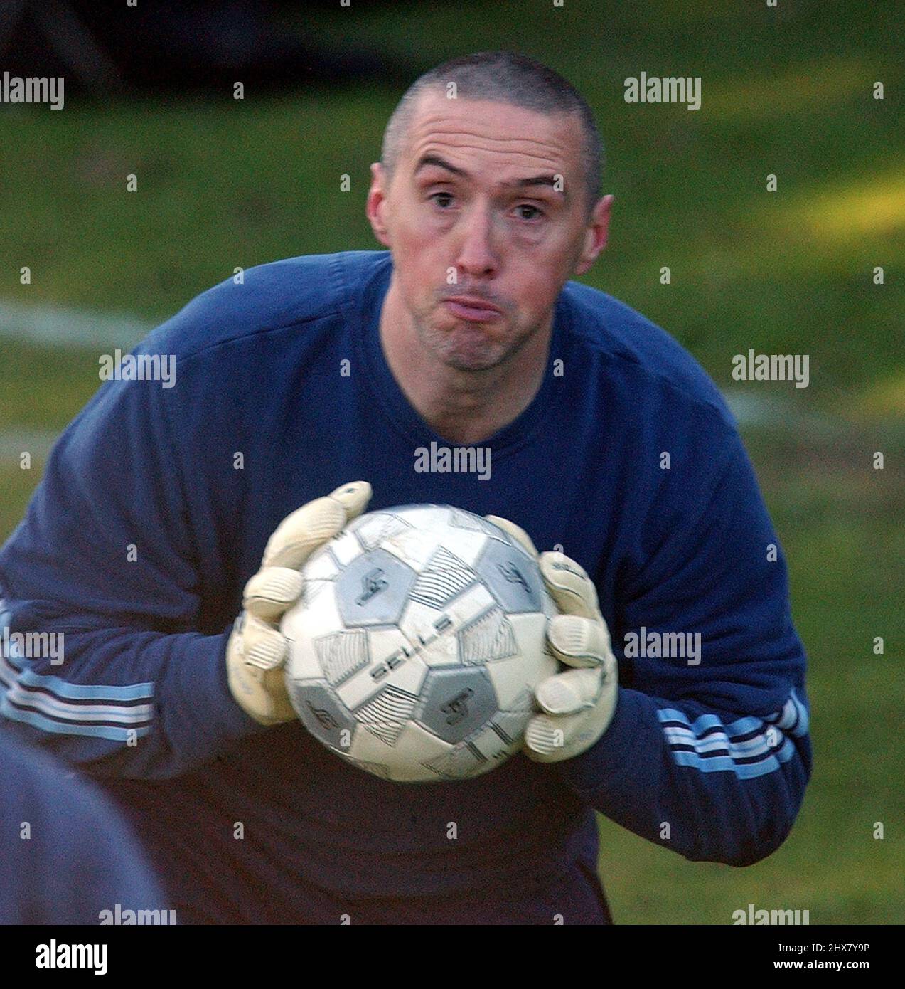 PORTSMOUTH TRAINING 270106 DEAN KIELY PIC MIKE WALKER, 2006 Stock Photo Alamy