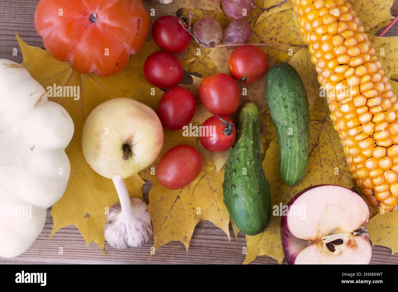 Vegetable on the table with autumn leaves. Harvest Stock Photo Alamy