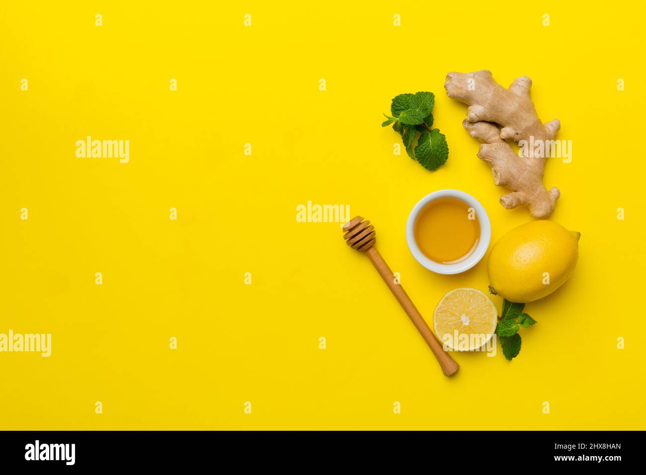 Natural cold and flu home remedies. Natural ingredients for immunity