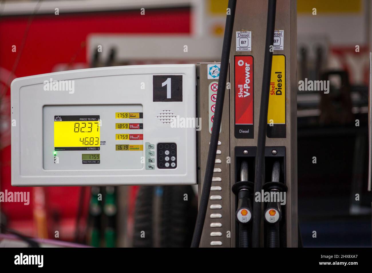 Halifax, West Yorkshire, UK. 10th March 2022. Petrol prices at a Shell