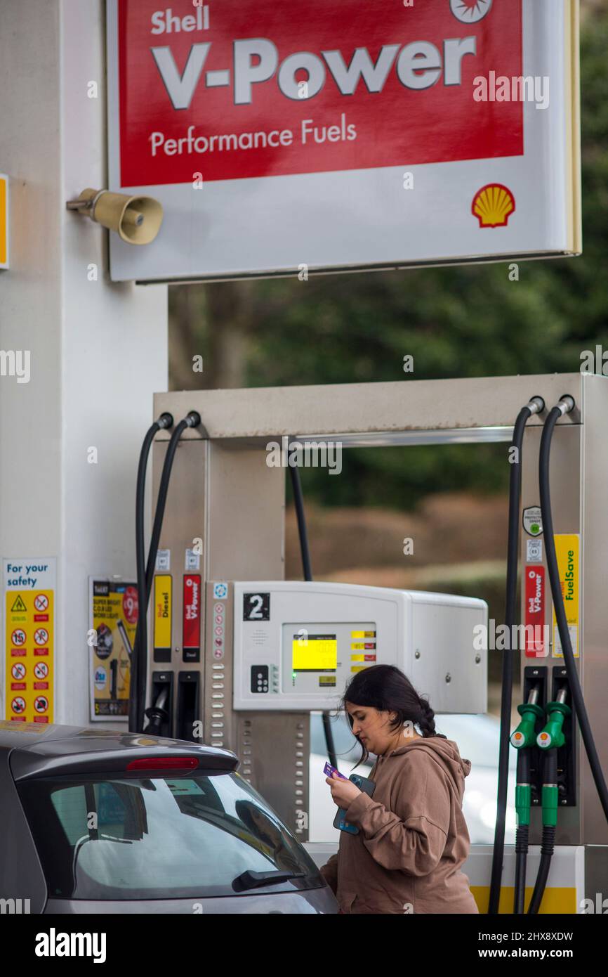 Halifax, West Yorkshire, UK. 10th March 2022. Petrol prices at a Shell