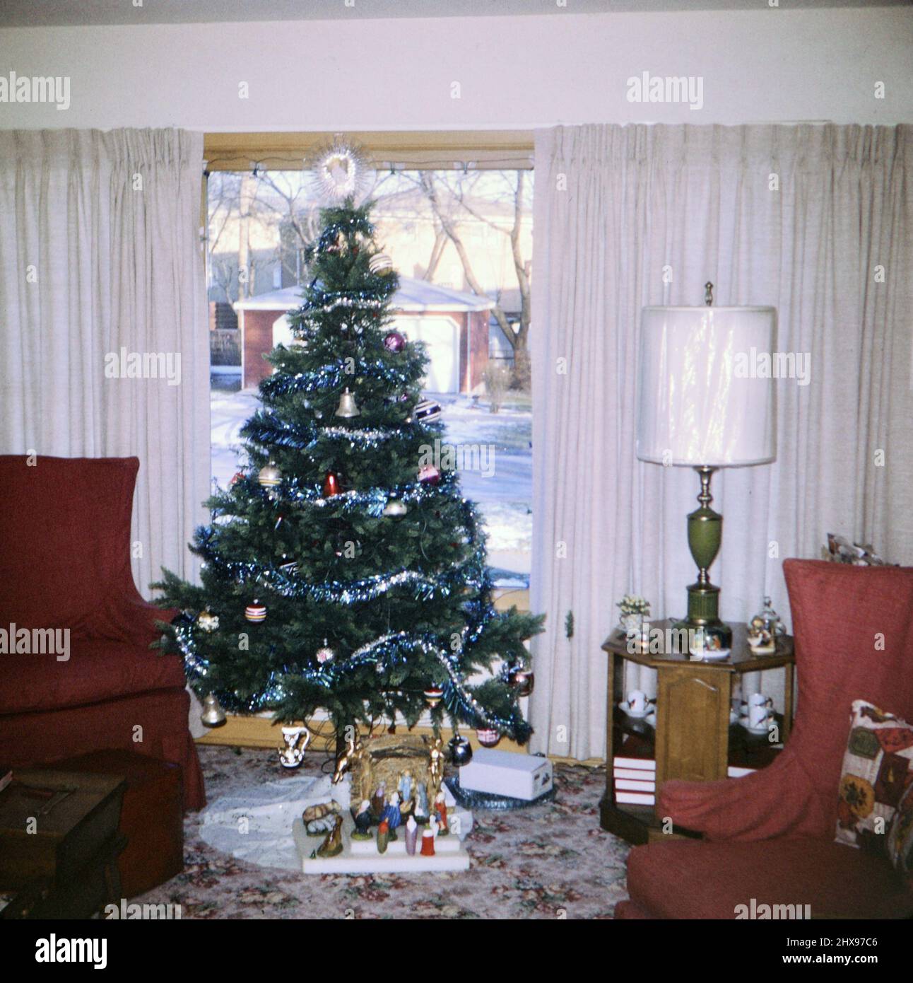 1970s christmas tree hires stock photography and images Alamy